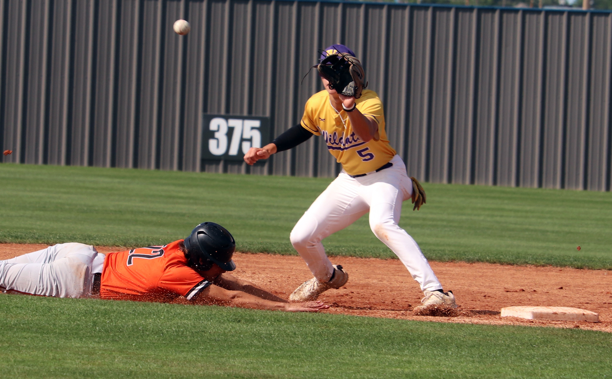 Preston rallies past Wister, 4-3