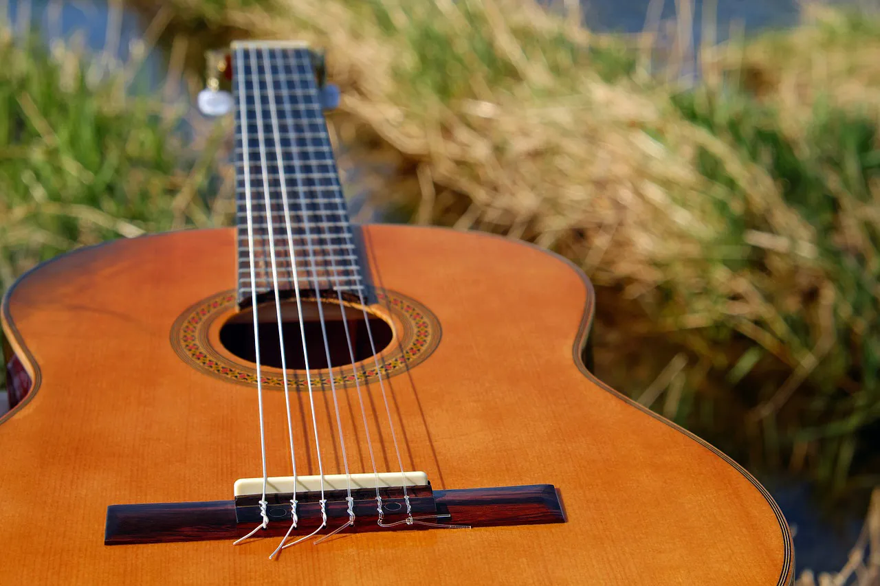 Live music, weather and homegrown tomatoes